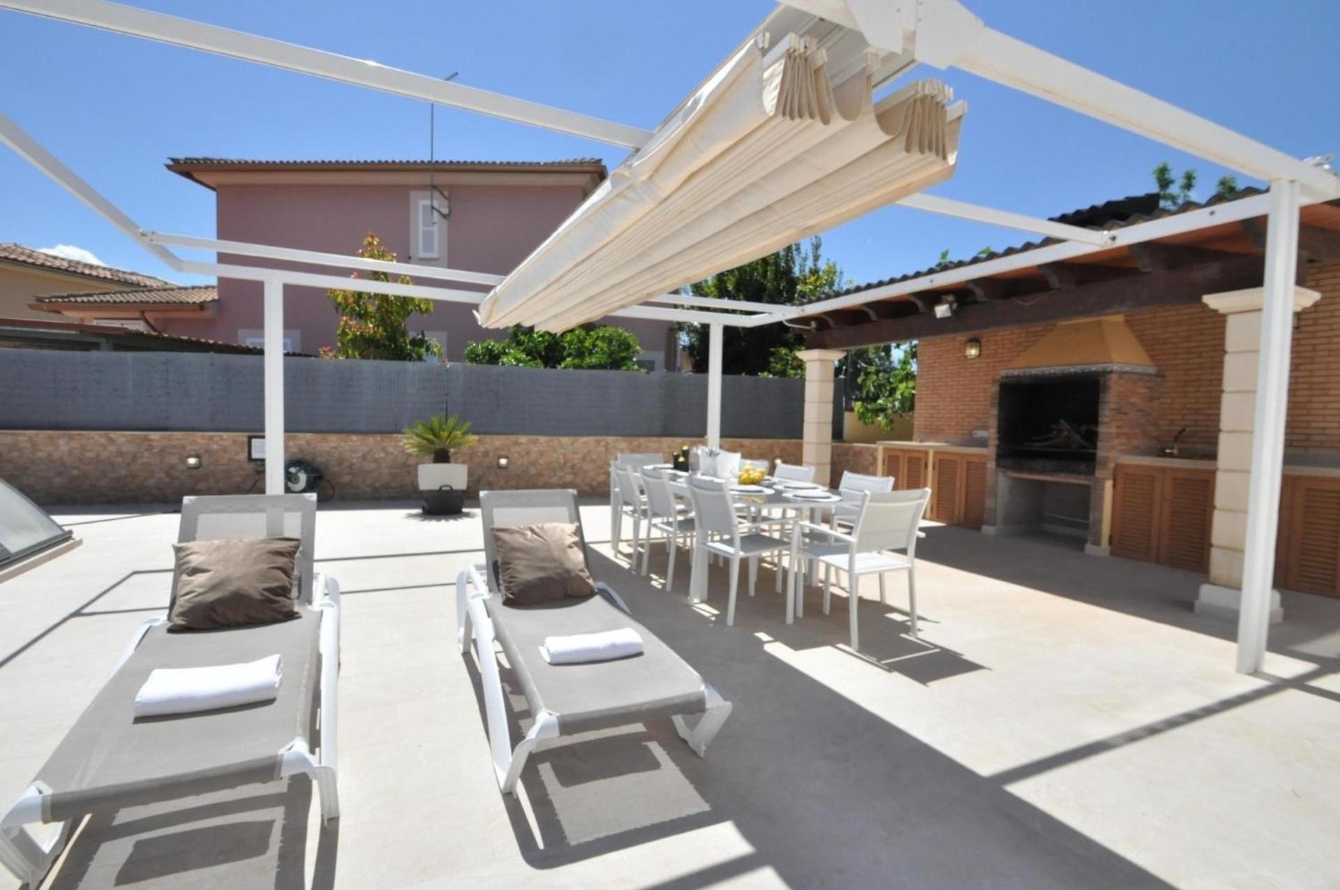 Vakantiehuis Mit Privatpool Fuer 8 Personen Ca 250 Qm In Marratxi, Mallorca Und Umgebung
